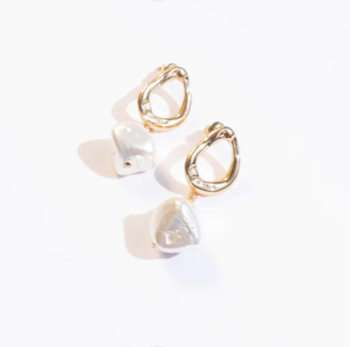 Adorn Binah Pearl Earrings