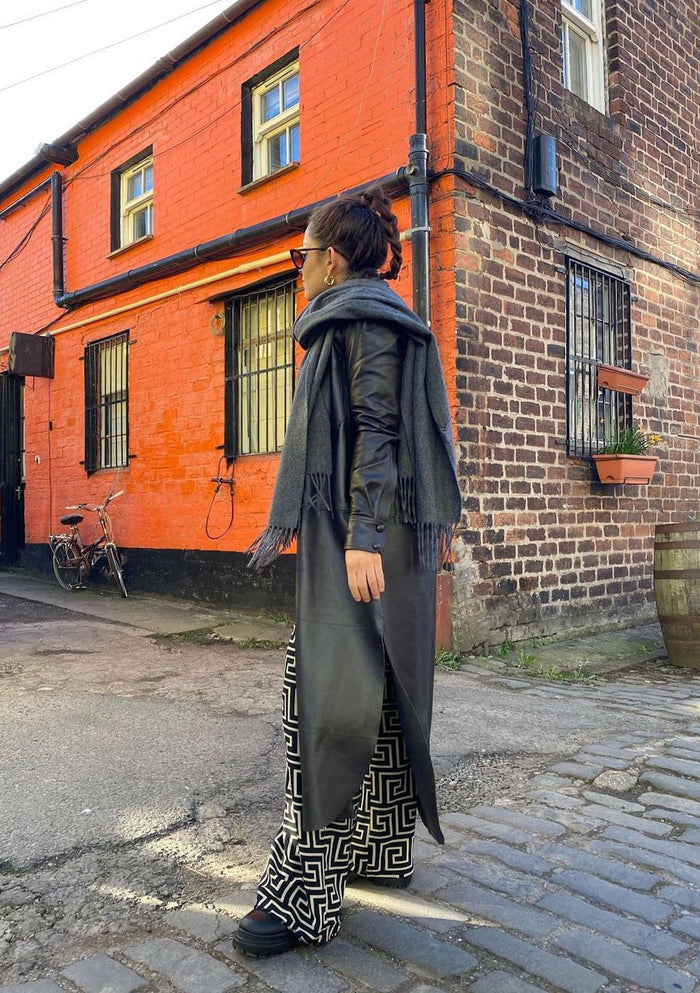 LAMBSWOOL OVERSIZED SCARF CHARCOAL MELANGE