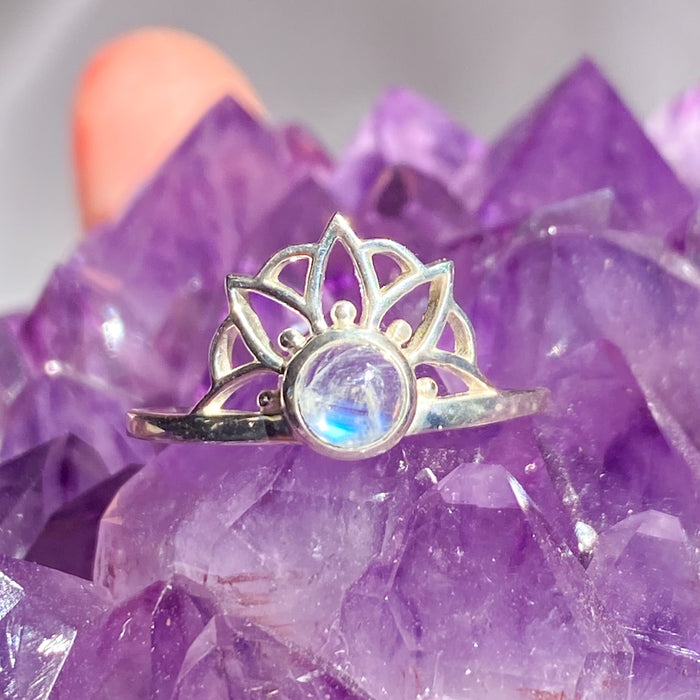 Rainbow Moonstone Flashy Mandala 925 Sterling Silver Ring | June Birthstone Unique Jewelry