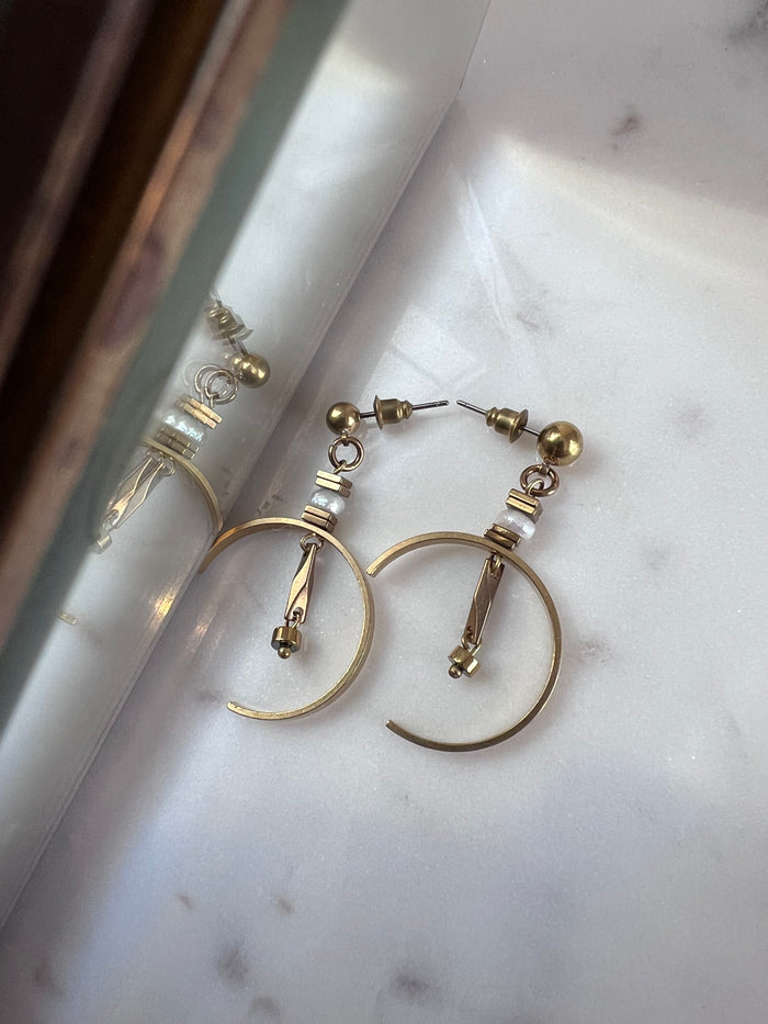 KR JEWELRY EARRINGS 570