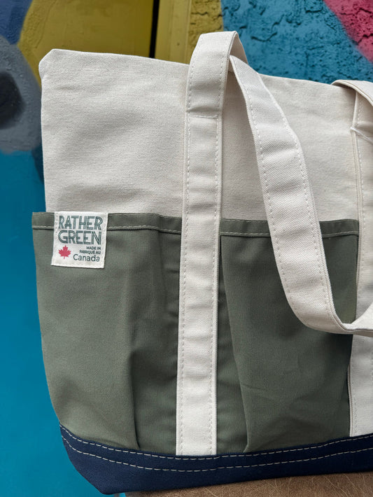 AMIGA TOTE-FOREST