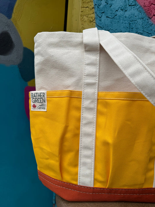 AMIGA TOTE-SUNFLOWER