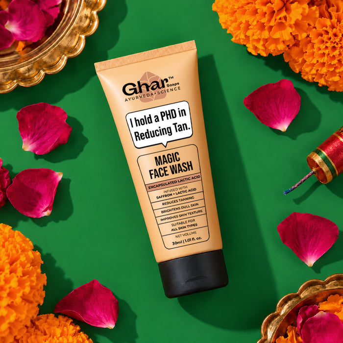 Bada Patakha Glow Gift Box