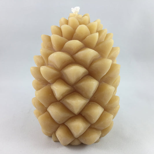 BEESWAX PINECONE