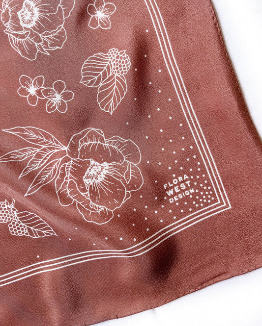 CLASSIC ROSEWOOD FLORAL