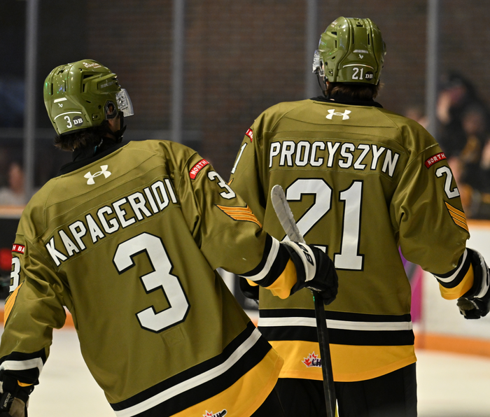 Custom Name Bar & Number