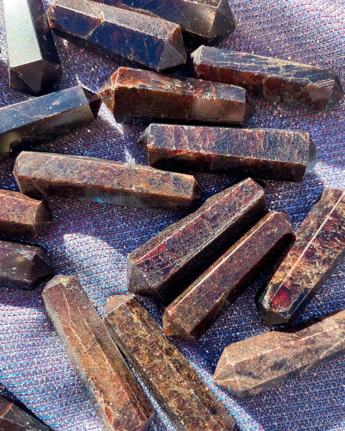 Double Terminated Garnet Points