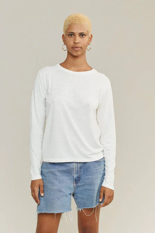 ENCANTO LONGSLEEVE-WASHED WHITE