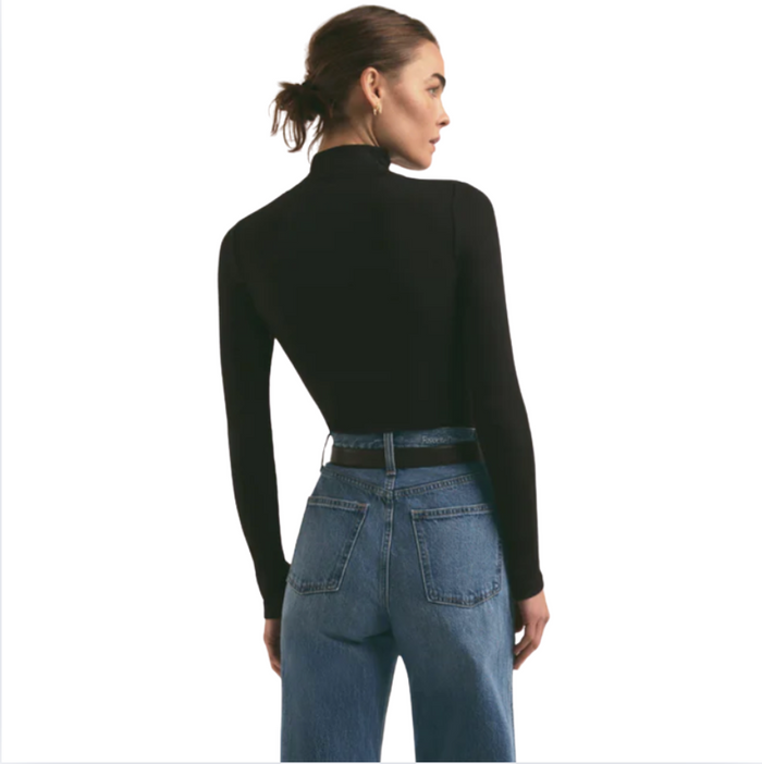Favorite Daughter The Ribbed Turtle Neck
