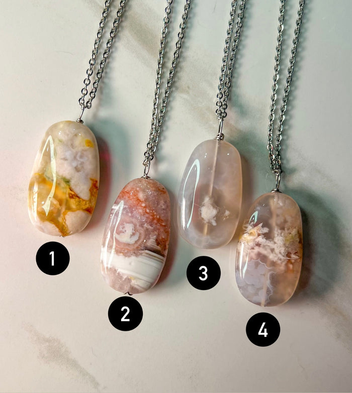 Flower Agate Pendant Necklace