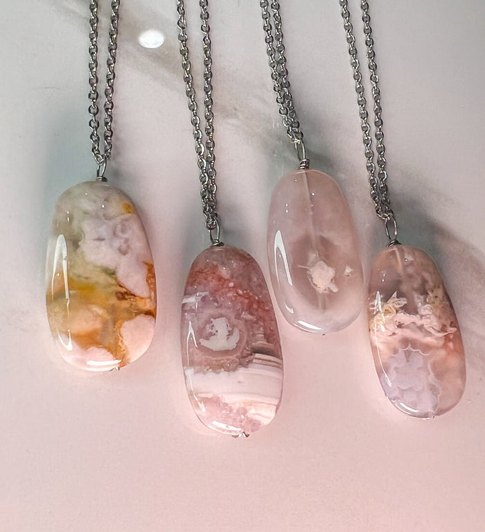 Flower Agate Pendant Necklace