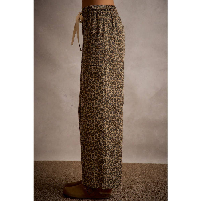 LEOPARD ELASTICIZED WAIST WIDE PANTS