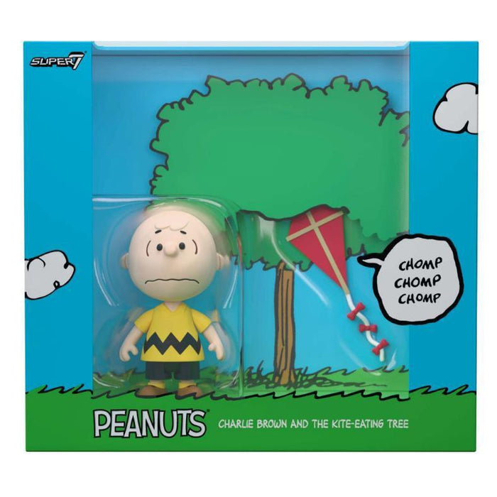 Peanuts Reaction Action Figure - Charlie Brown and The Kite-Eating Tree (Diorama Box)