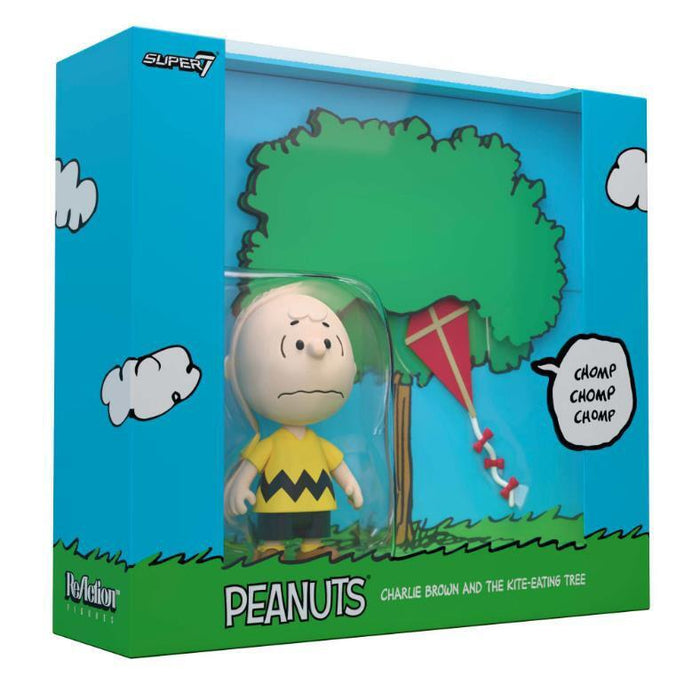 Peanuts Reaction Action Figure - Charlie Brown and The Kite-Eating Tree (Diorama Box)