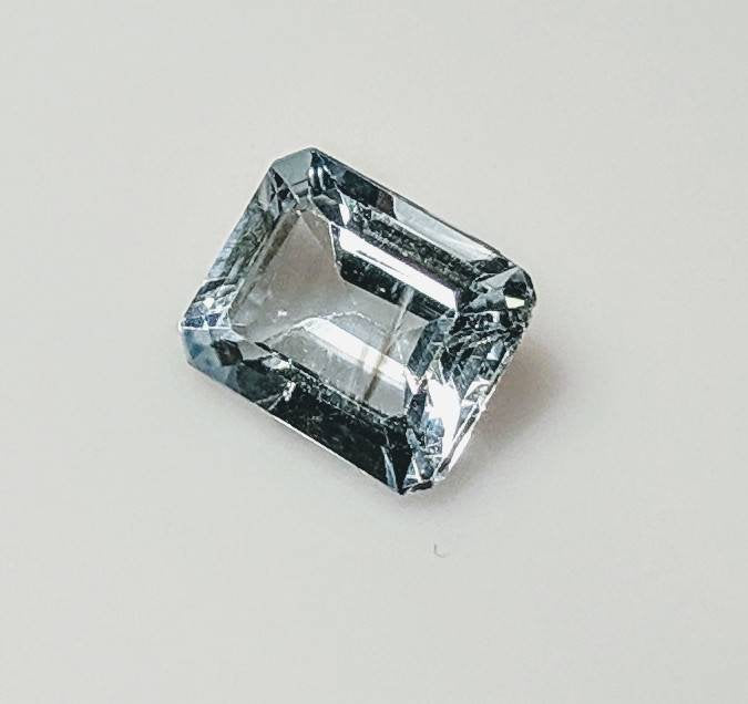 SALE!!!, 3.78ct, Natural Genuine Brazilian Aquamarine, 10x8 Emerald Cut Faceted, SI loose stone