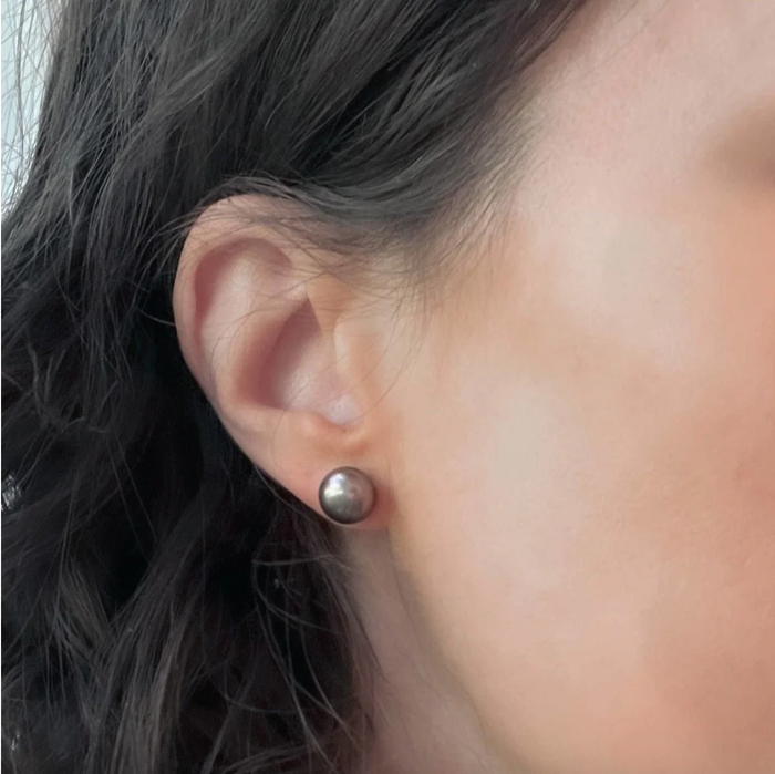 Sela + Sage Large Round Pearl Stud Earrings