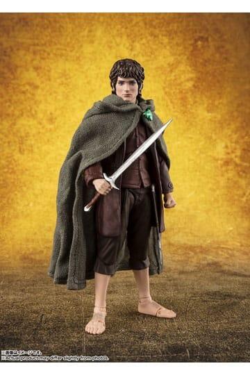 S.H. Figuarts Lord of The Rings Action Figure - Frodo Baggins & Gollum