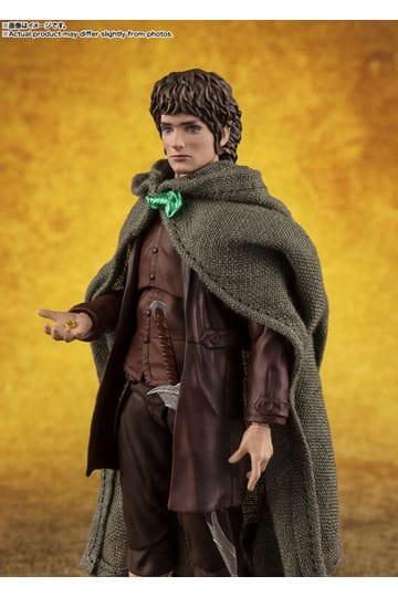 S.H. Figuarts Lord of The Rings Action Figure - Frodo Baggins & Gollum