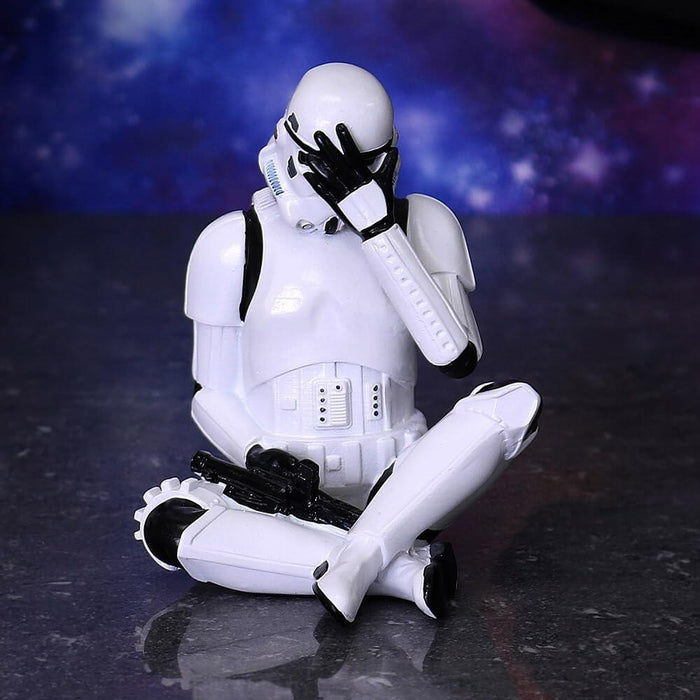 Star Wars The Original Stormtrooper 4 Inch Resin Collectible Figurine - Stormtrooper See No Evil