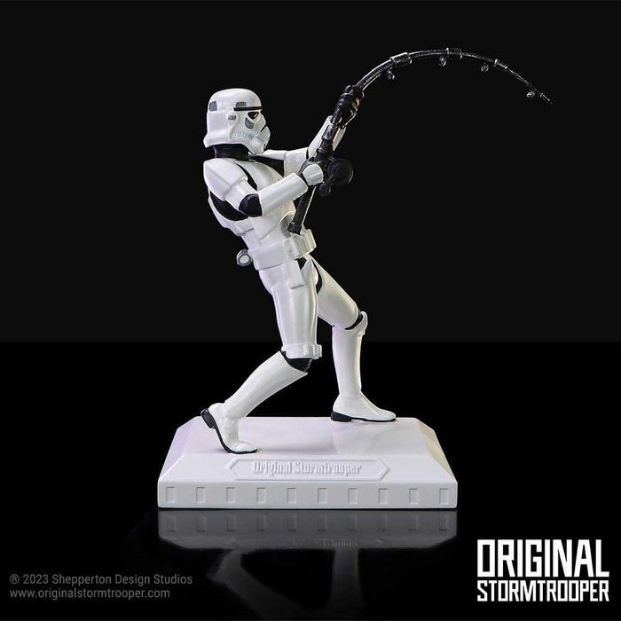 Star Wars The Original Stormtrooper 6.5 Inch Resin Collectible Figurine - Stormtrooper What A Catch!