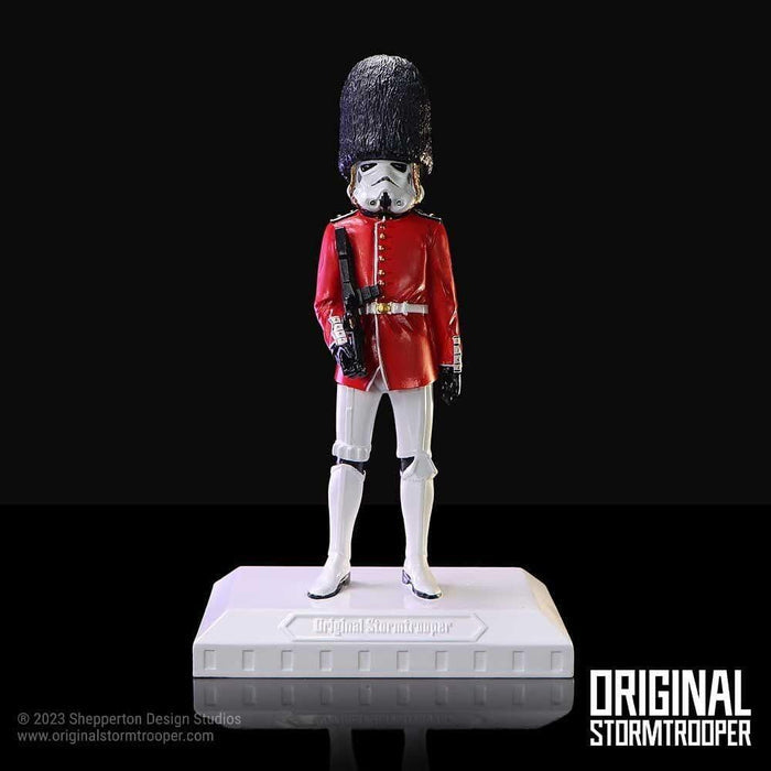 Star Wars The Original Stormtrooper 7.5 Inch Resin Collectible Figurine - Stormtrooper Royal Guard