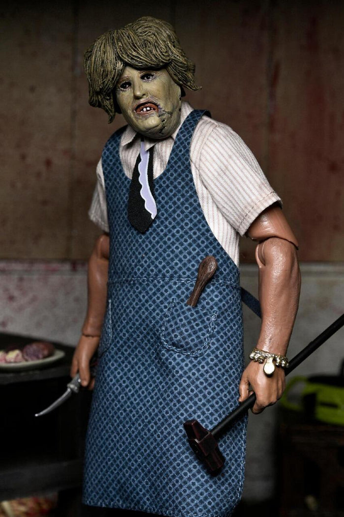 Texas Chainsaw Massacre Ultimate 8 Inch Clothed Action Figure - Leatherface (Old Lady Mask)