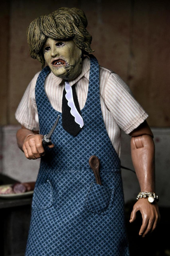 Texas Chainsaw Massacre Ultimate 8 Inch Clothed Action Figure - Leatherface (Old Lady Mask)